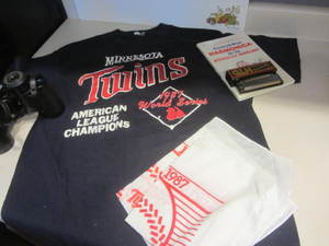 lot 188 image: MN Twins, Binoculars, Harmonica
