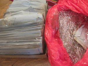 lot 200 image: Angelhair Silver Tinsel