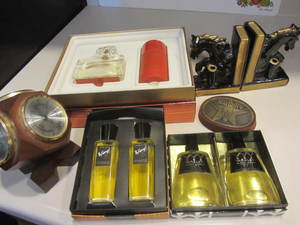 lot 201 image: Mens Cologne, Belt Buckle