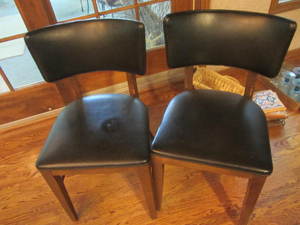 lot 203 image: Bar Chairs