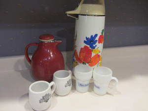lot 213 image: White Castle Mugs, Carafe & Airpot