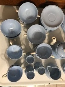 lot 28 image: Kraft Blue Homer Laughlin Dishes (Large Lot of 97)