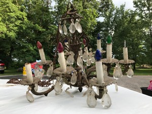 lot 49 image: Antique Chandelier