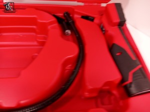 lot 417 image: Milwaukee 6 Volt Digital Inspection Camera