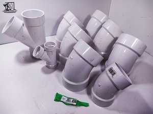 lot 427 image: 9 Assorted PVC Pipe Fittings
