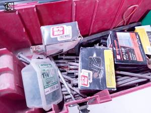 lot 454 image: Craftsman Toolbox With Assorted Nails and Screws