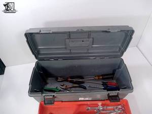 lot 477 image: Gray Tool Box