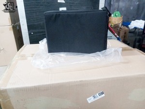 lot 521 image: 30 Medium Cooler Bags