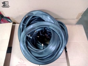 lot 530 image: 41 12 Inch Inner Tubes