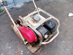 lot 503 image: Stone Plate Compactor
