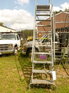 lot 14 image: Cotterman 10 450 lb rated rolling ladder. As shown.
