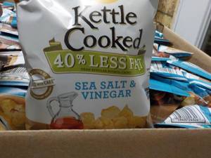 Case of 64 Lays Kettle Cooked 40% L...
