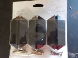 lot 113 image: Project 62 Hooks...