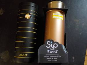 lot 124 image: 1 Ello and 1 Sip by Swell Hot and C...