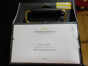 lot 132 image: Threshold 6 Pack Pull Set...