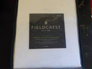 lot 165 image: Fieldcrest Cal. King Sheet Set...