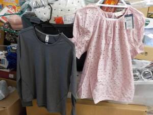 lot 217 image: 2 Womens size Small Clothes New F...