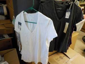 lot 218 image: Lot of Womens Size Small Clothes ...