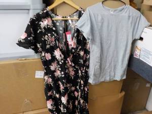 lot 224 image: Lot of womens size Large Clothes ...