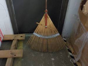 lot 241 image: Lawn Rack...