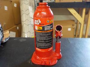lot 249 image: Big Red Hydraulic Welded Bottle Jac...