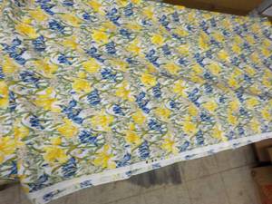 lot 358 image: 4 yds Material by Hoffman Internati...