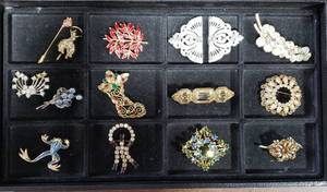 Lot Of Rhinestone Brooches & Misc