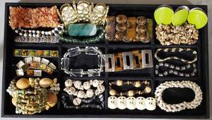 Lot Of 20-Assorted Stretch Bracelets