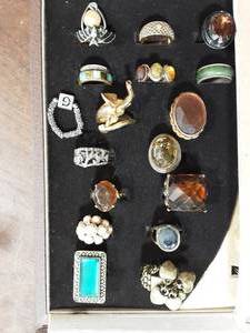 19-Assorted Rings