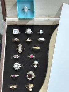 18-Assorted Rings