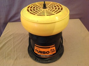 lot 7 image: Lyman Turbo Pro 1200 Tumbler