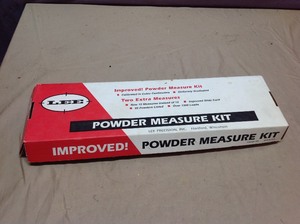 lot 47 image: Lee Powder Measure Kit