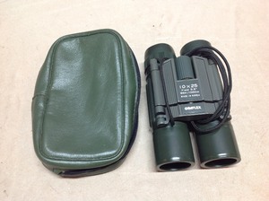 lot 69 image: 10x25 Field Binoculars
