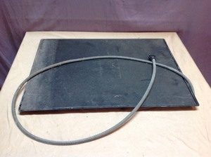 lot 101 image: Dog House Floor Heater