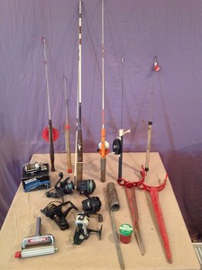 lot 152 image: Fishing Supplies