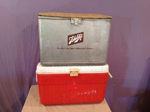 lot 112 image: Coolers