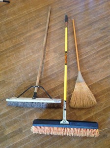 lot 129 image: Brooms