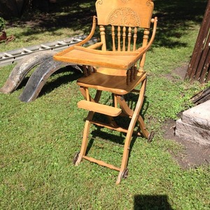 lot 165 image: Vintage Convertible High Chair