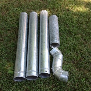 lot 172 image: 4 Stove Pipe