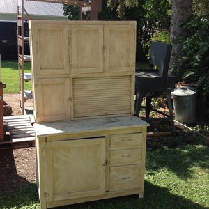 lot 178 image: Antique Hoosier Cabinet