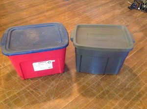 lot 153 image: Totes with Covers