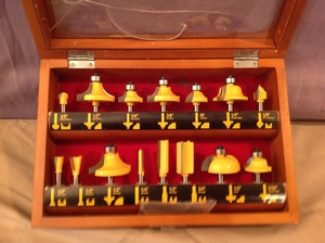 lot 198 image: Router Bits