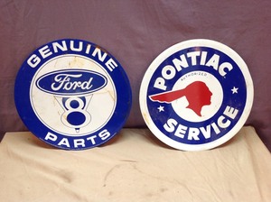 lot 208 image: Metal Auto Signs