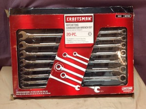 lot 221 image: 20 Piece Craftsman Ratcheting Wrench Set