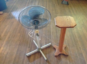 lot 246 image: Fan & Plant Stand