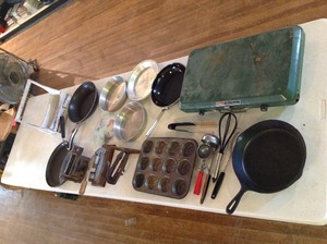 lot 266 image: Everything on Table