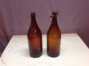 lot 273 image: Vintage Bottles