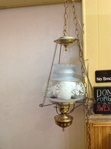 lot 283 image: Hanging Lamp