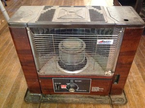 lot 299 image: Aladdin Portable Kerosene Heater