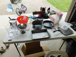 Lot of Kitchen Housewares